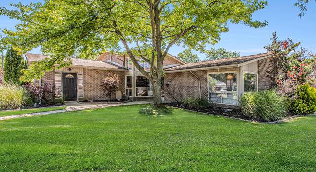 Photo of 30107 Mason St, Livonia, MI 48154