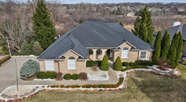 Photo of 4392 Oak Tree Trl, Fenton, MI 48430