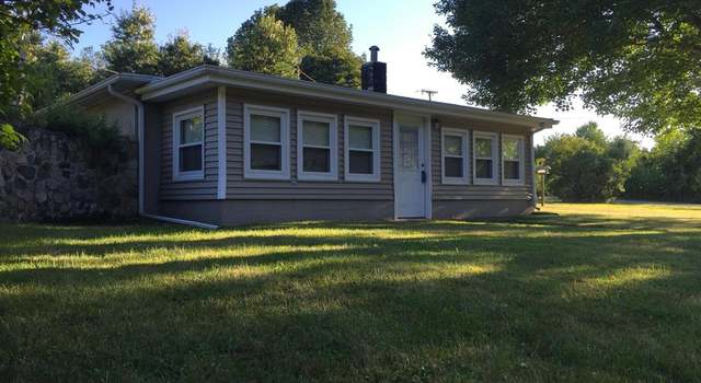Photo of 55957 Brush Lake Rd, Silver Creek Township, MI 49111