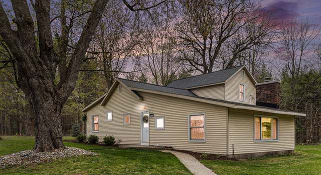 Photo of 6004 76th Ave, Zeeland, MI 49464