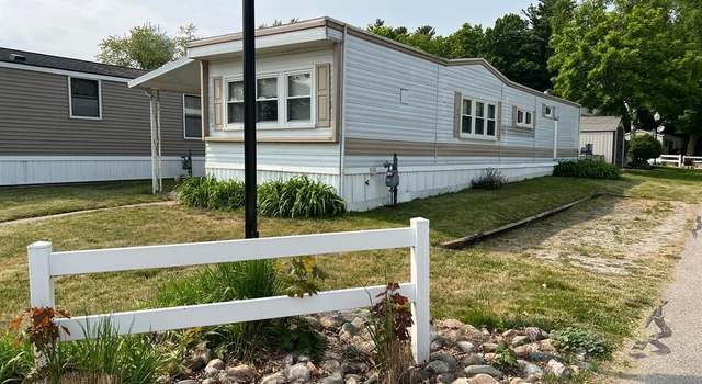 Photo of 5203 Main St, Lexington, MI 48450
