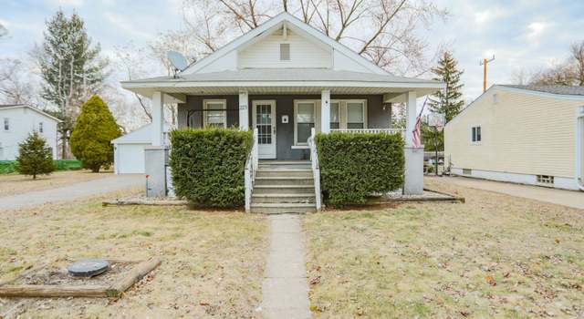 Photo of 223 Renshaw Ave, Clawson, MI 48017