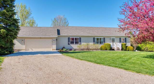 Photo of 3750 Banner Rd, St Johns, MI 48879