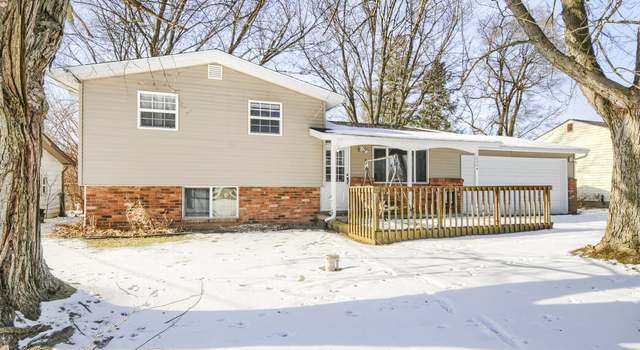 Photo of 2404 Maplelawn Dr, Burton, MI 48519