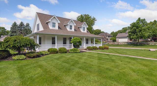 Photo of 3270 Lakewood Shores Dr, Howell, MI 48843