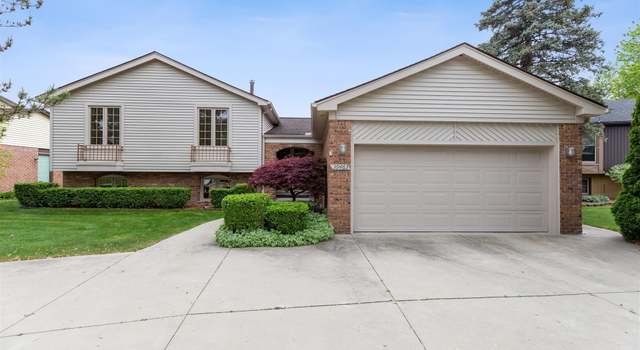 Photo of 39463 Baroque Blvd, Clinton Township, MI 48038