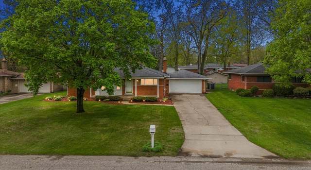 Photo of 53265 Aulgur Dr, Shelby Twp, MI 48316