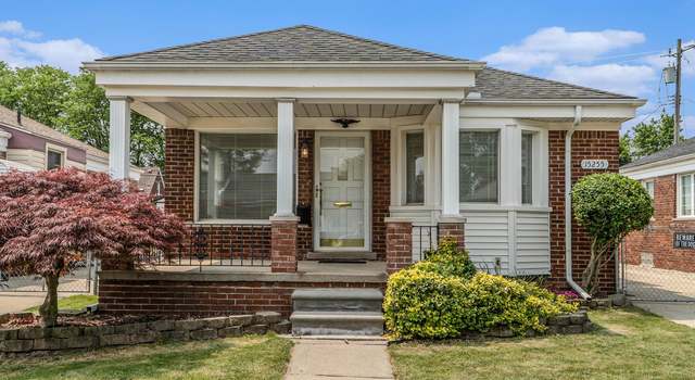 Photo of 15255 Horger Ave, Allen Park, MI 48101