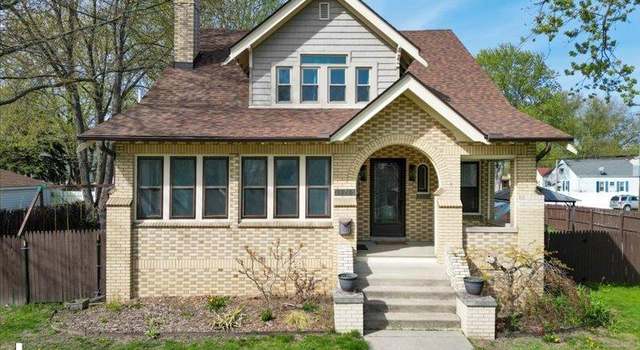 Photo of 21713 Pleasant St, St Clair Shores, MI 48080