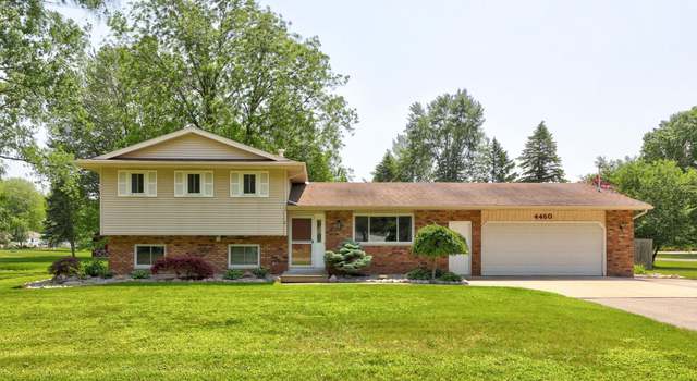 Photo of 4460 Meadowbrook Ln, Freeland, MI 48623