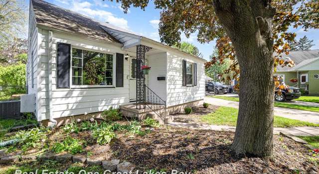 Photo of 1921 Eymer St, Saginaw, MI 48602
