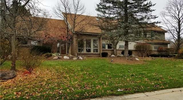 Photo of 30705 Huntsman Dr E, Farmington Hills, MI 48331