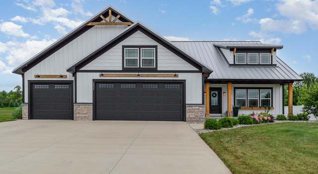 Photo of 9036 Prairie View Ct, Freeland, MI 48623