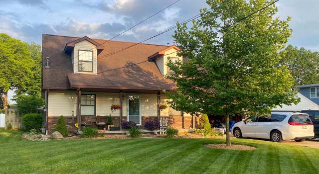 Photo of 15444 Parkside Dr, Monroe, MI 48161
