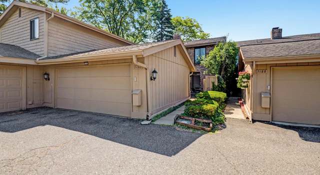 Photo of 7190 Pebble Park Dr, West Bloomfield, MI 48322
