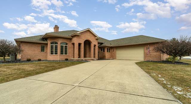Photo of 5670 Pine Gate Dr Dr, Saginaw, MI 48603