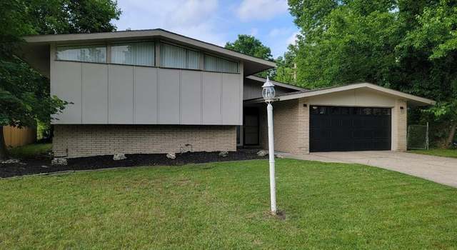Photo of 23320 Plumbrooke Dr, Southfield, MI 48075