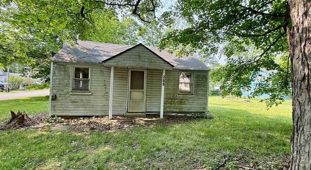 Photo of 289 Elm St, Manitou Beach, MI 49253