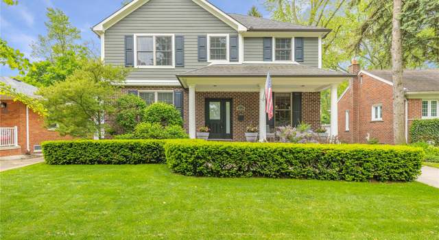Photo of 2534 Buckingham Ave, Birmingham, MI 48009