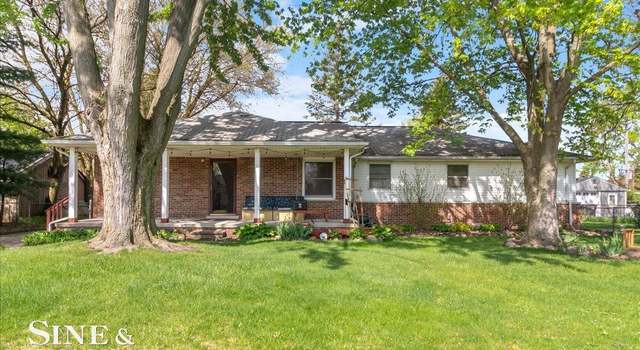 Photo of 9013 Floral St, Livonia, MI 48150