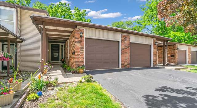 Photo of 515 Oakbrook Cir, Flushing, MI 48433