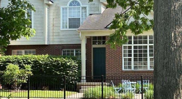 Photo of 35202 Emma Cir, Walled Lake, MI 48390