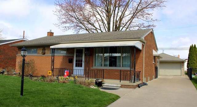 Photo of 3338 Maple Dr, Melvindale, MI 48122