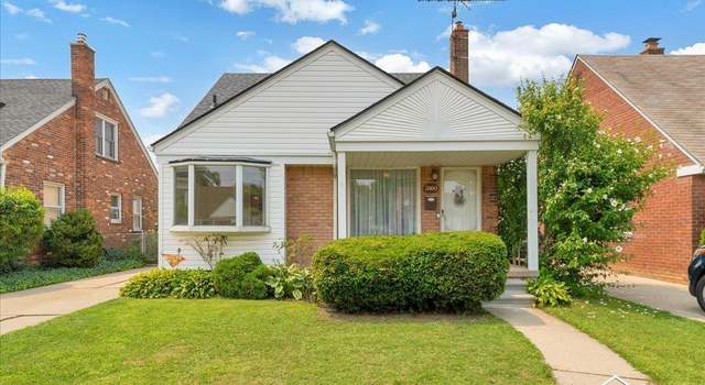 Photo of 3160 Hollywood St, Dearborn, MI 48124