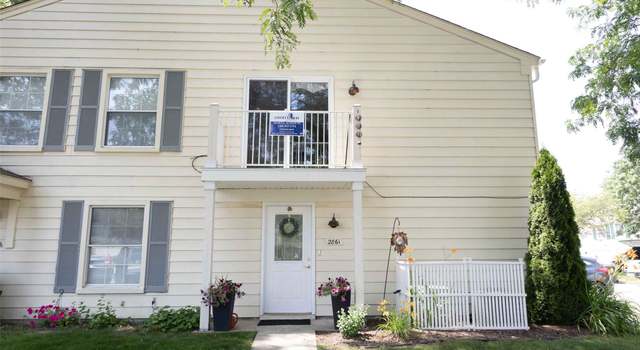 Photo of 2861 Glenwood Ct, Lake Orion, MI 48360