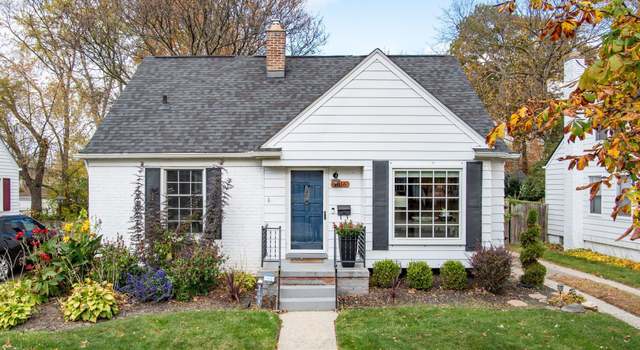 Photo of 1016 Catalpa Dr, Royal Oak, MI 48067