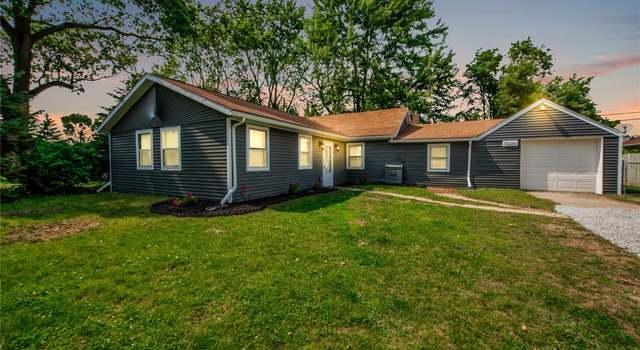 Photo of 35246 Lewis St, Canton, MI 48185