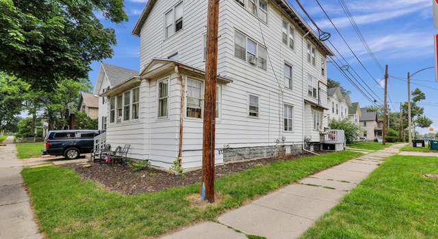 Photo of 900 Seymour Ave, Lansing, MI 48906