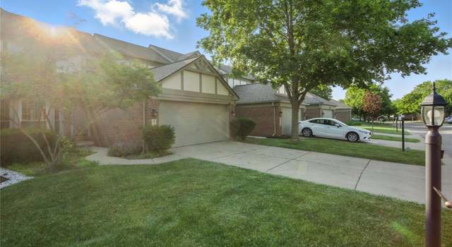 Photo of 2216 Lone Wolf Ln, Canton, MI 48188