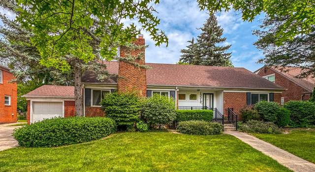 Photo of 13318 Nadine Ave, Huntington Woods, MI 48070