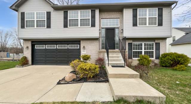 Photo of 38554 Nottingham Dr, Romulus, MI 48174