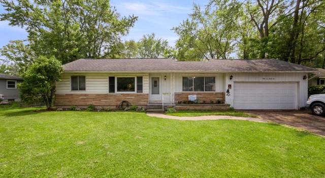 Photo of 6235 Williams Lake Rd, Waterford, MI 48329