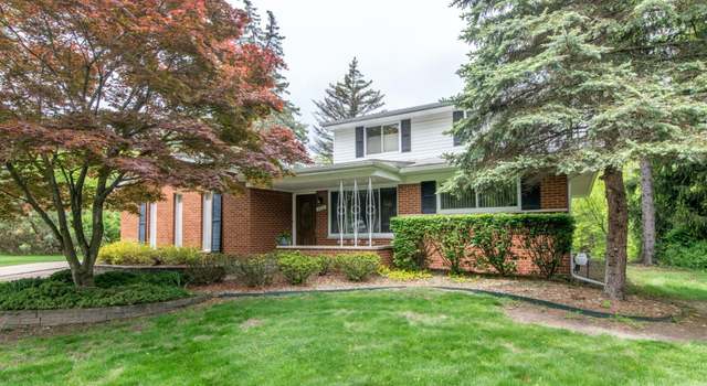 Photo of 6279 Walker Ct, Troy, MI 48085