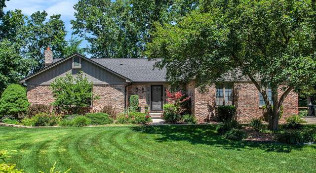 Photo of 185 Waterview Dr, Lake Orion, MI 48362