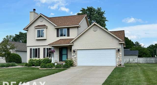 Photo of 11436 Grand Oaks Dr, Vienna Charter Township, MI 48420