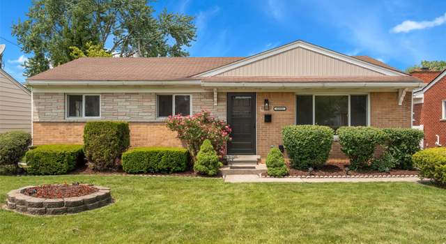 Photo of 32532 Steinhauer St, Westland, MI 48186