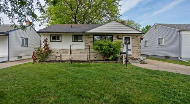 Photo of 24625 Hayes Ave, Eastpointe, MI 48021