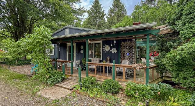 Photo of 6636 Broadbridge Rd, Cottrellville, MI 48039