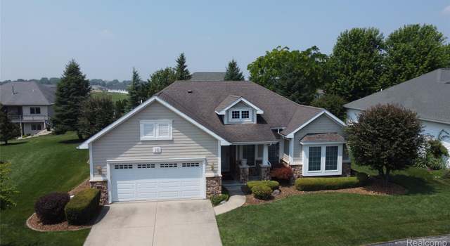 Photo of 16 Clarmarc Ct #8, Frankenmuth, MI 48734