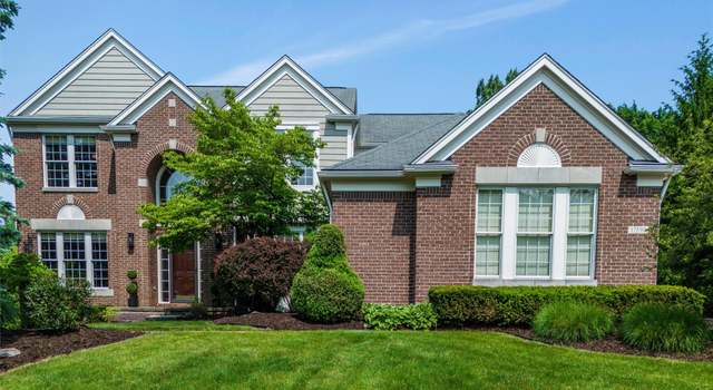 Photo of 17590 White Pine Ct, Northville, MI 48168