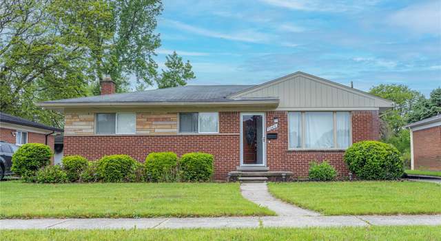Photo of 7265 Hillside Dr, Dearborn, MI 48127