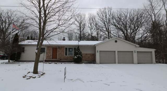Photo of 2163 Bramblewood Dr, Burton, MI 48519