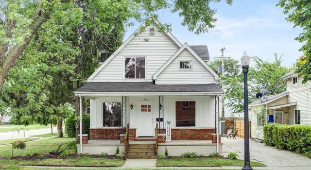Photo of 804 Wall St, Port Huron, MI 48060