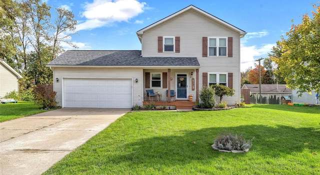 Photo of 8952 Ash Dr, Whitmore Lake, MI 48189