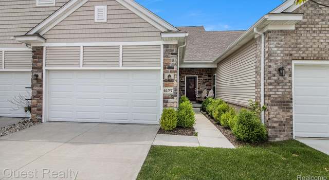 Photo of 4177 Plum Village Ct, Monroe, MI 48161