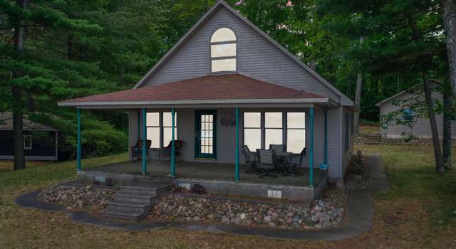 Photo of 930 S Oak Dr, Lake City, MI 49651